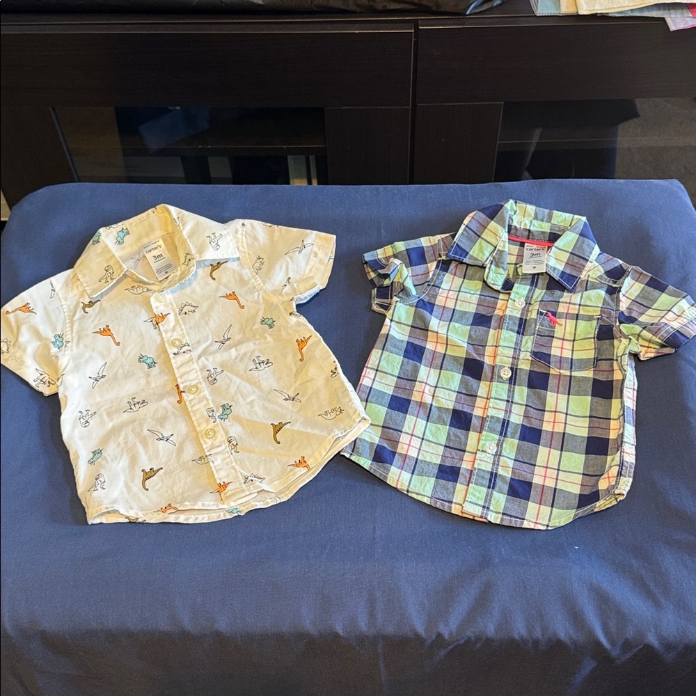 Lot of 2 Baby Boy Carter’s button down shirts 3 months EUC